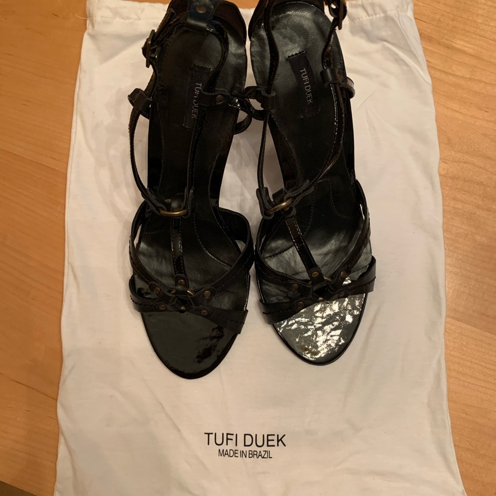 Tufi Duek Sandals